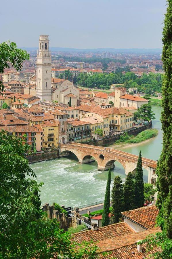 Apartamento Residenza Citta Antica Verona Exterior foto